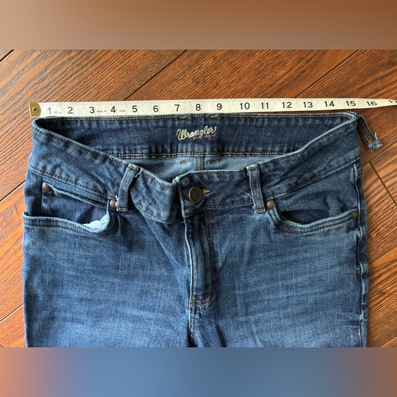 Wrangler women’s Indigo Trouser Jean size 11 - Picture 7 of 8